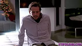 Stepsiblings sharing stepbro's cock as they go down and start licking his big prick