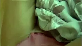 Japanese amateur young wife cheats with intense emotions