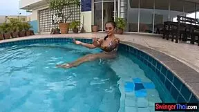 Super Cute Asian Girlfriend Holiday Sucking And Fucking!