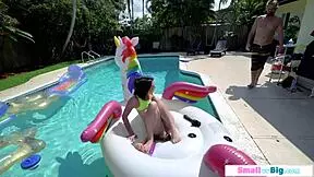 Petite Riley Toys Pussy In Pool!