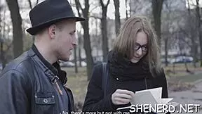 Smashing a nerdy girlfriend 😈