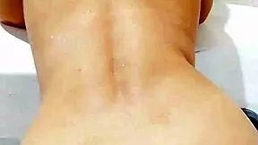 this young japanese wife twerks and shows her ass in the hotel bathtub! 🍑