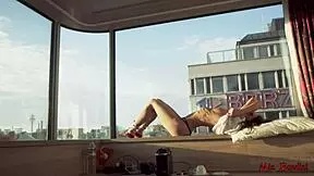 damn, check this amateur couple bangin hard with cumshot on the window!