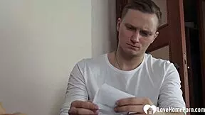 Amateur Couple Shows Off Their Fucking Skills