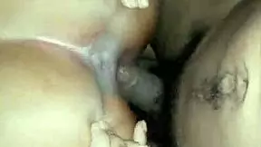 Gritando de Placer in Intense Homemade Action