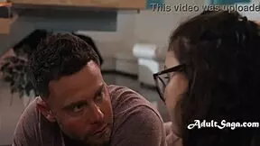 Vi är bara en styvfamilj som har vilda orgier, enkelt - Leana Lovings, Bunny Madison.