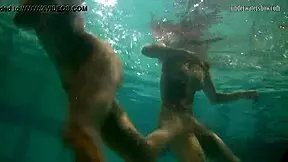 Katka Barbara bounce tits underwater
