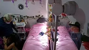 Masseur turns me on so I let him eat my pussy - Alejandra Palacios