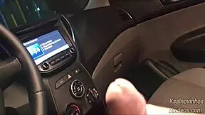 Risky Handjob For Hot Teen On Street!