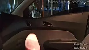 Risky Handjob For Hot Teen On Street!