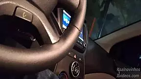 Risky Handjob For Hot Teen On Street!