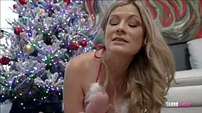 Wet T-Shirt Stepmom Elana Bunnz Blows Juan Loco in POV!