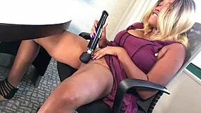 when the boss is away, i play with my dripping pussy