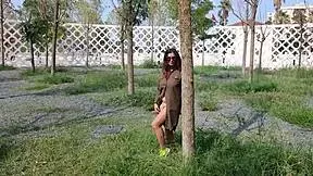 Hairy pussy in public view