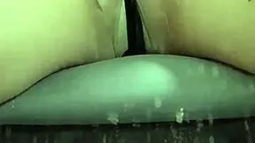 Elza's sexy nylon show, worship her
