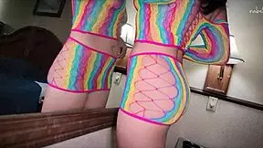 Perfect Cumshot Tips: Latina Brunette's Shaved Pussy In Homemade Cosplay