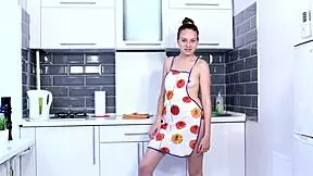Wanna see me cook naked with hairy pussy?
