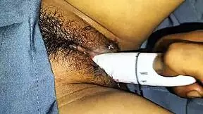 i rub her pussy till she squirts