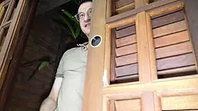 Comi Minha Amiga da Escola with Deepthroat and Ball Licking Action