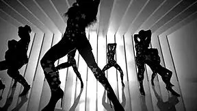 Ariana Grande - Focus Captures Her Sexy Petite Charm