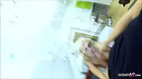 schlanke studentin daisy von caught by roommate and fucked hard