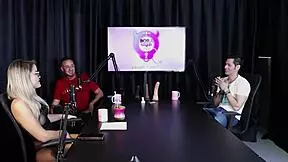 Blonde Strips Naked After Guest Frees Woman In Swingers House Compilation