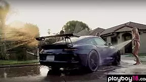 Jade Luv And Friends Slip Out Of Bikinis