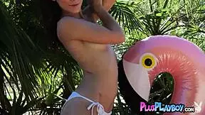 Perfect Ass Natural Teen Posing Naked And Exposed