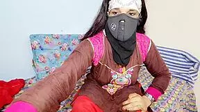 Muslim prostitute cheats and talks dirty on webcam