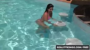 Britney Bitch Loupan Does It Again?