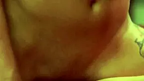 Beautiful Teen Scissoring In Sapphic Couple