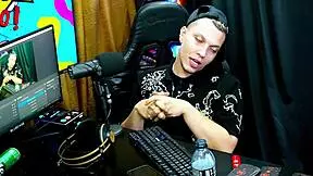 Victoria camargo on all fours, hairy pussy peeking out 😏 podcast dirty talk