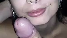 Novinha debora prado gives deep oral sex at night