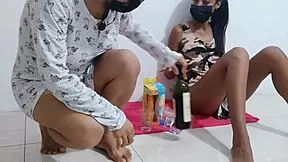 i watch my stepsister masturbate after her boyfriend dumped her for someone prettier