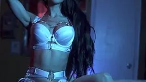 i saw veronica rodriguez showin' her perfect body, petite wit bubble butt 😍