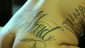 Meu massagista é tão bonito sentei com o cuzinho no pau gostoso dele.