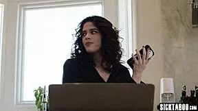 latina victoria voxxx calls a troubleshooter and a guy helps her with her tight issue.