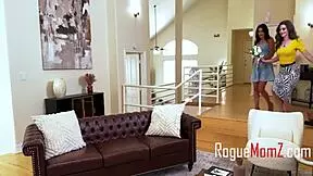 step mom n waitress giv me dessert