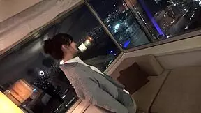 Nedolžna japonska najstnica se upogne za cumshot