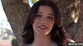 Scarlett Alexis starts games with blowjob and riding 😏