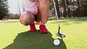 Întâlnește fata asiatică drăguță perversul hardcore ninja pentru scufundare în pizdă