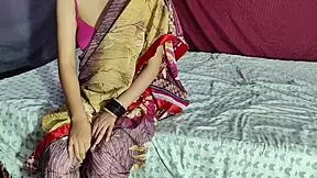 Big-boobed Indian housewife gets pounded
