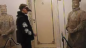 A strange guy in a mask is lured into a cozy room.