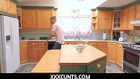 petite jessie saints gets her tight pussy so wet during hard fucking