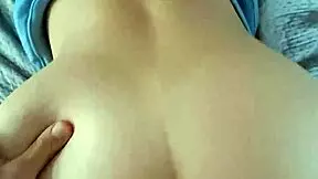 Amateur college girl displays her tight ass in doggy position on bed