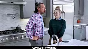 Skinny blonde teen Lily Larimar interacts with jealous stepdad Johnny Castle on the family kitchen counter