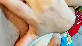 Kaitsaumeth bursts with juicy vaginal discharge