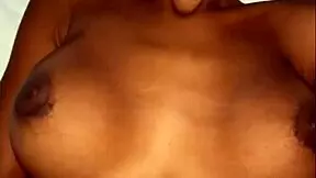 que delicia como mi padrastro me llena el coño de leche