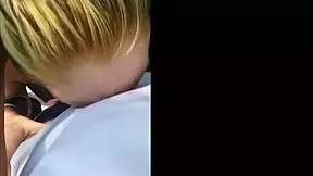 Watch this cute Tinder girl give an outdoor blowjob?