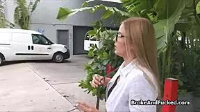 Young and amateur teen has hardcore outdoor sex with a big tit glasses wearer
